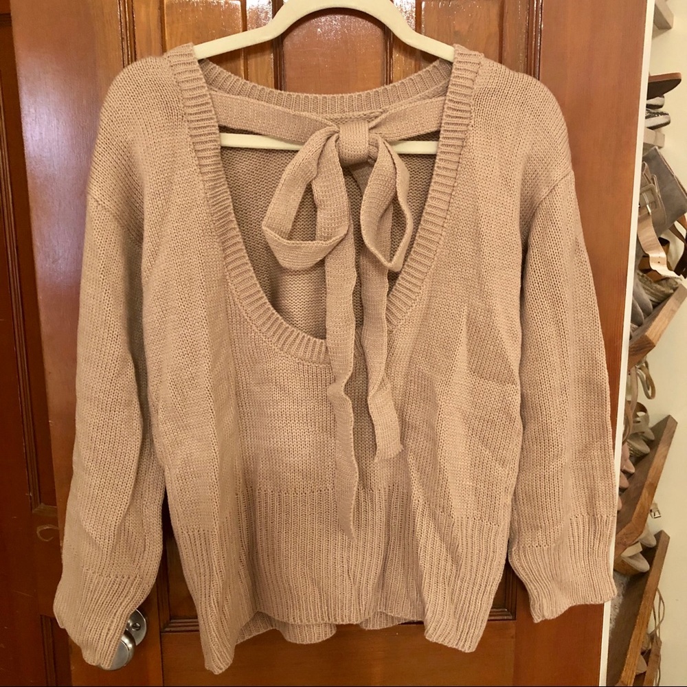 Hebegal Loose Ends Tie Sweater